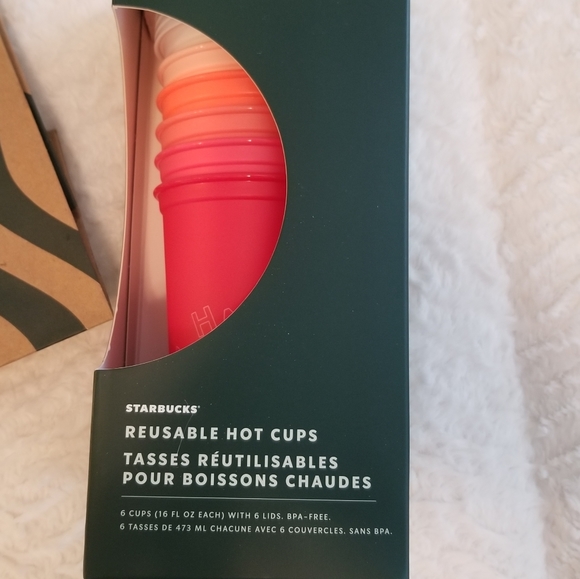 Starbucks Reusable Winter Cup Set Collectable - Picture 4 of 4